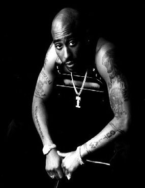 TUPACCHAIR.JPG (23482 bytes)